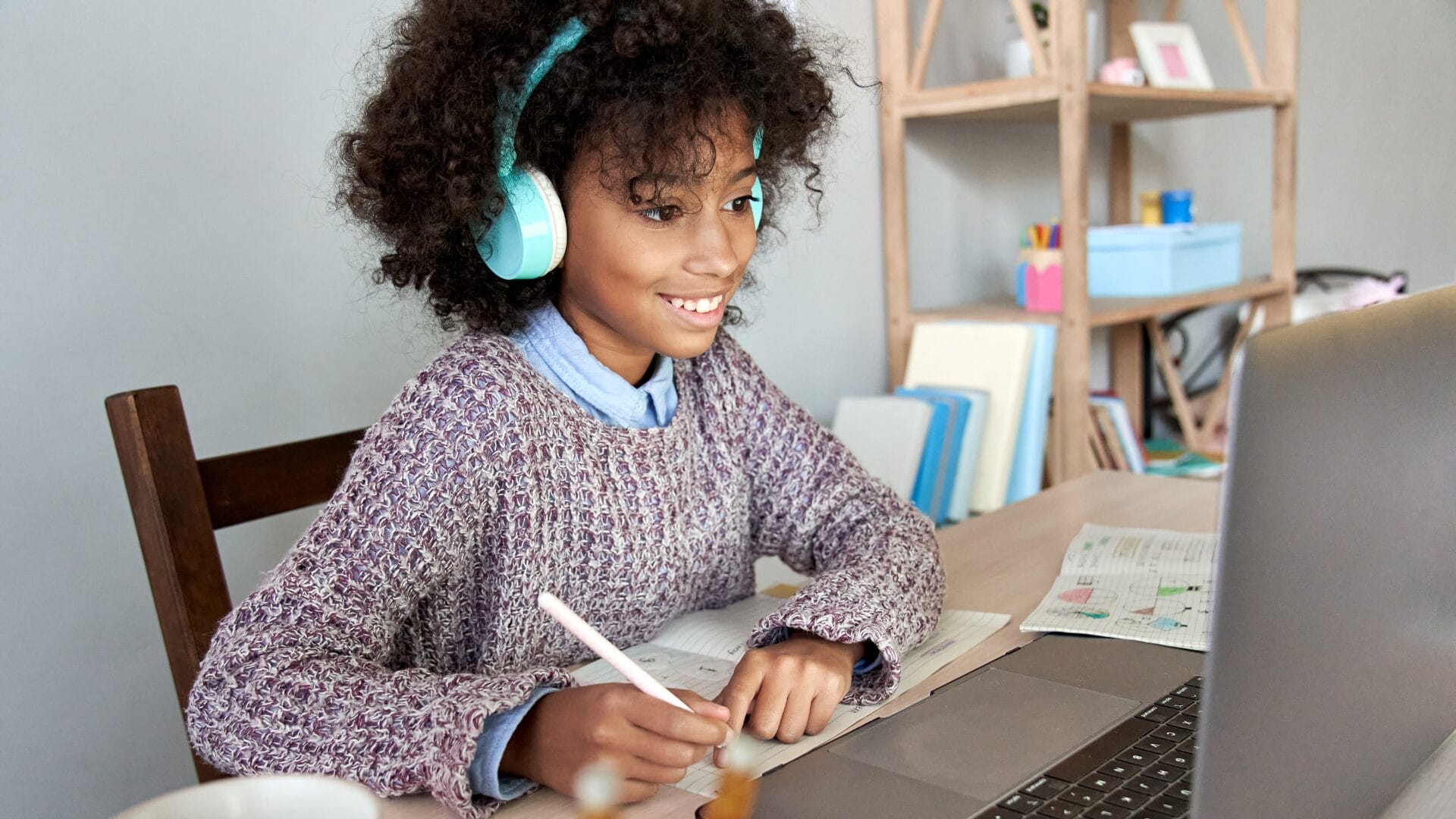 girl studying in the computer